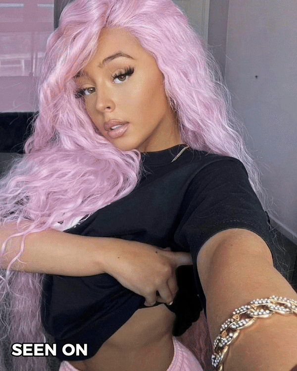 model long-pink-wavy-hair-lace-wig