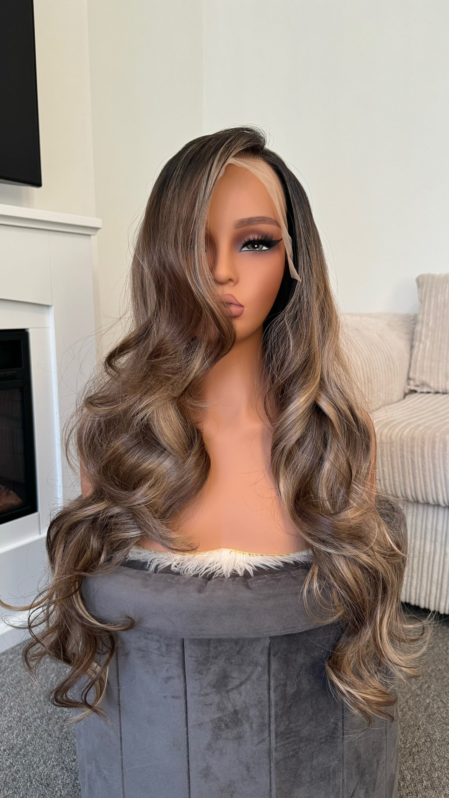 product 13x4 balayage synthetic hair lace front wig