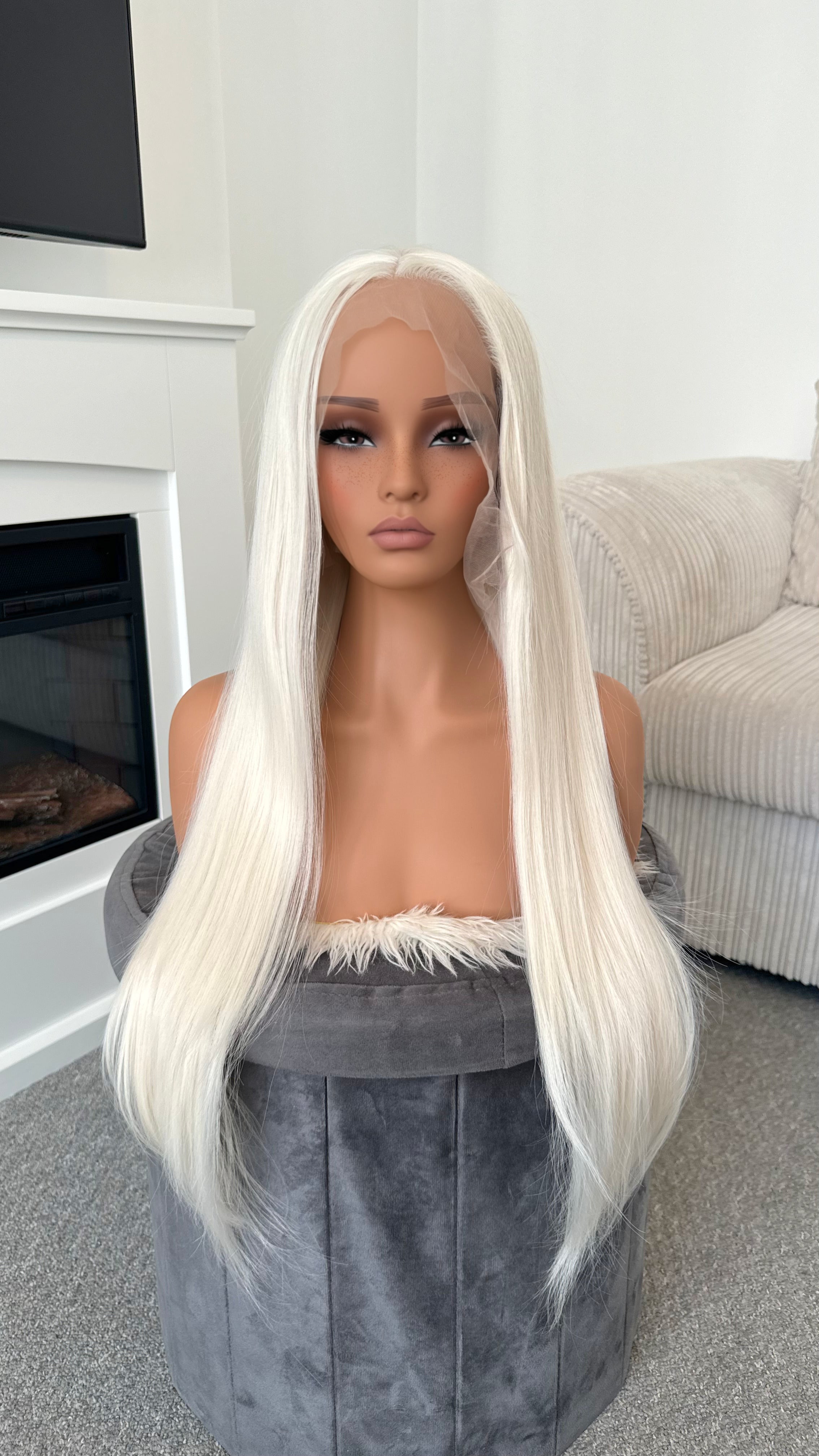 model lace front synthetic hair platinum blonde lace part wigs for women