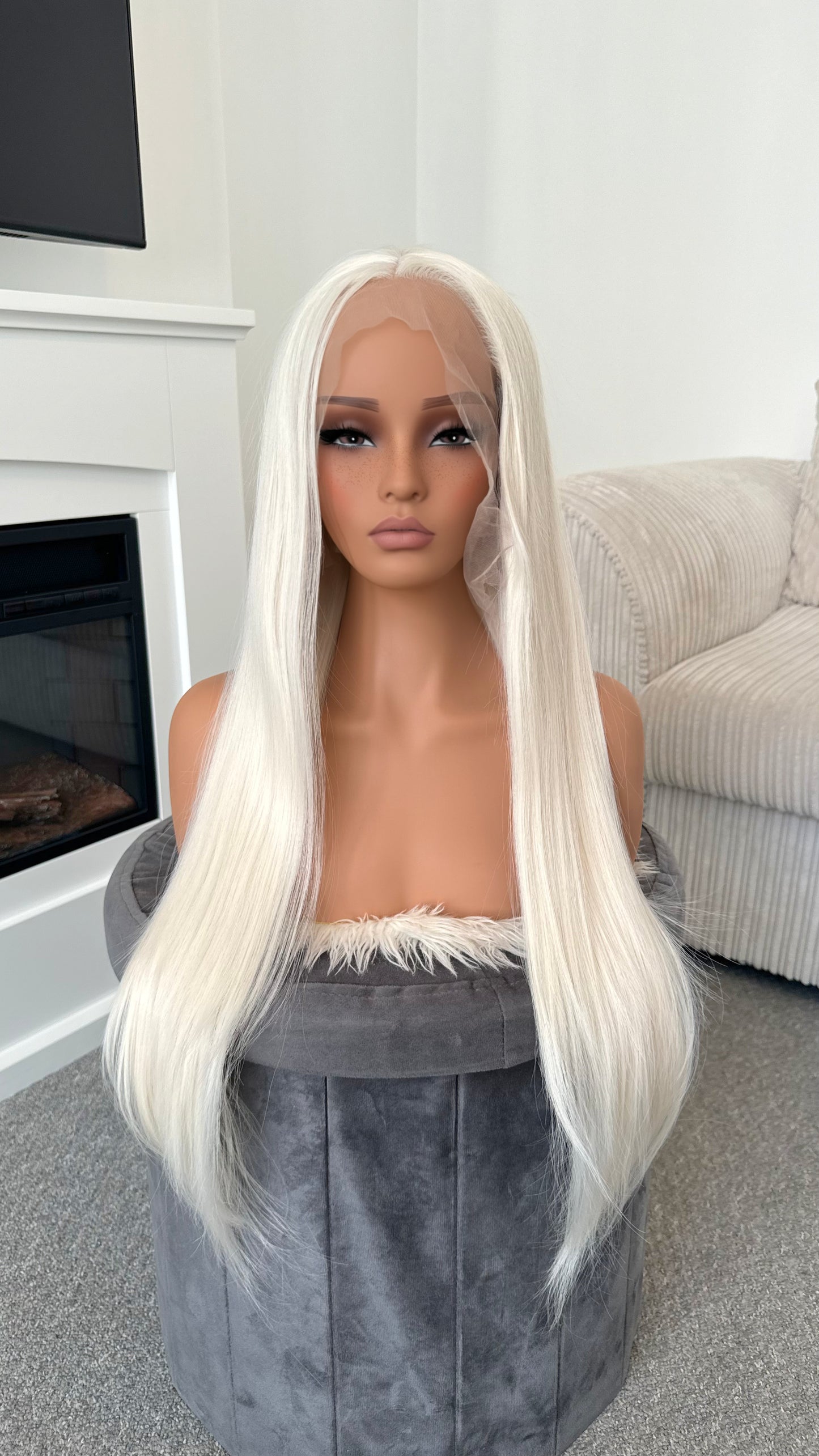 Rochelle 24" Platinum Blonde Lace Wig